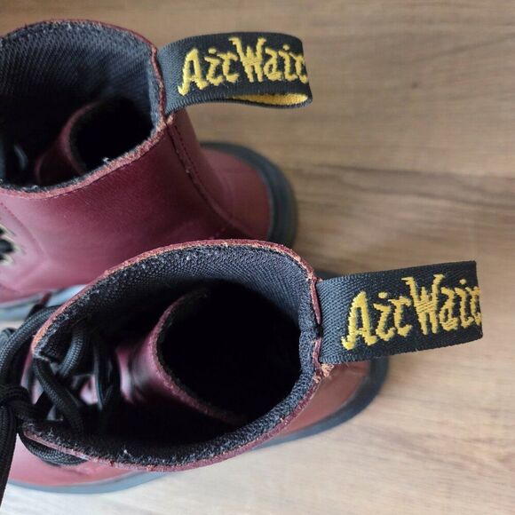 EUC DR MARTENS AIRWAIR MAROON LACE UP BOOTS SIZE US 6 WOMENS - Picture 13 of 16